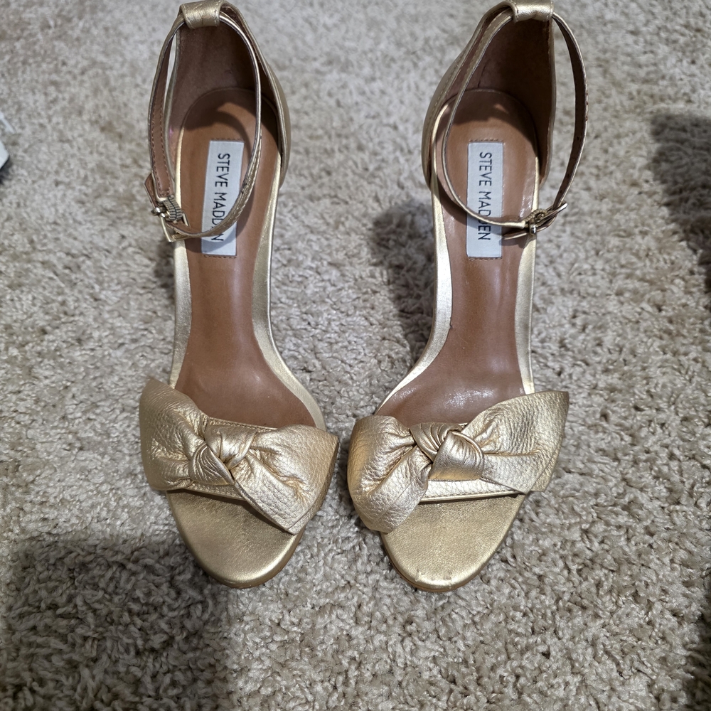 Steve Madden Metallic Gold Knotted Ankle-Strap Heels